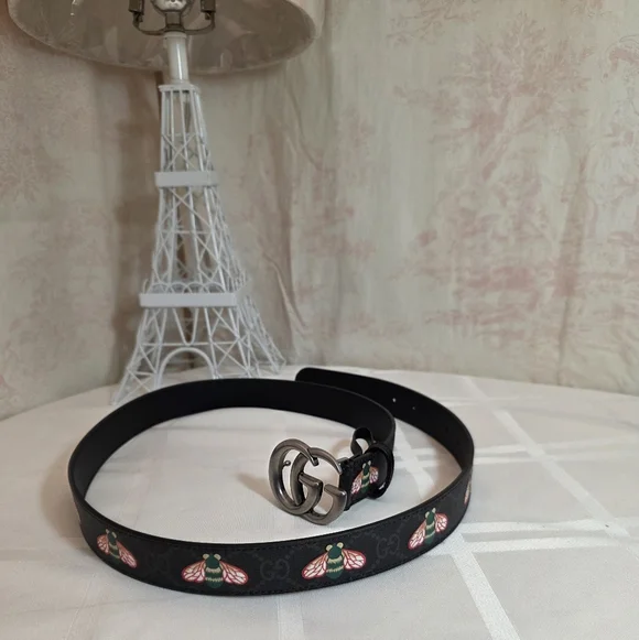 Gucci GG Marmont Black Belt with Bee Print Unisex Size 95. With COA - Picture 1 of 7
